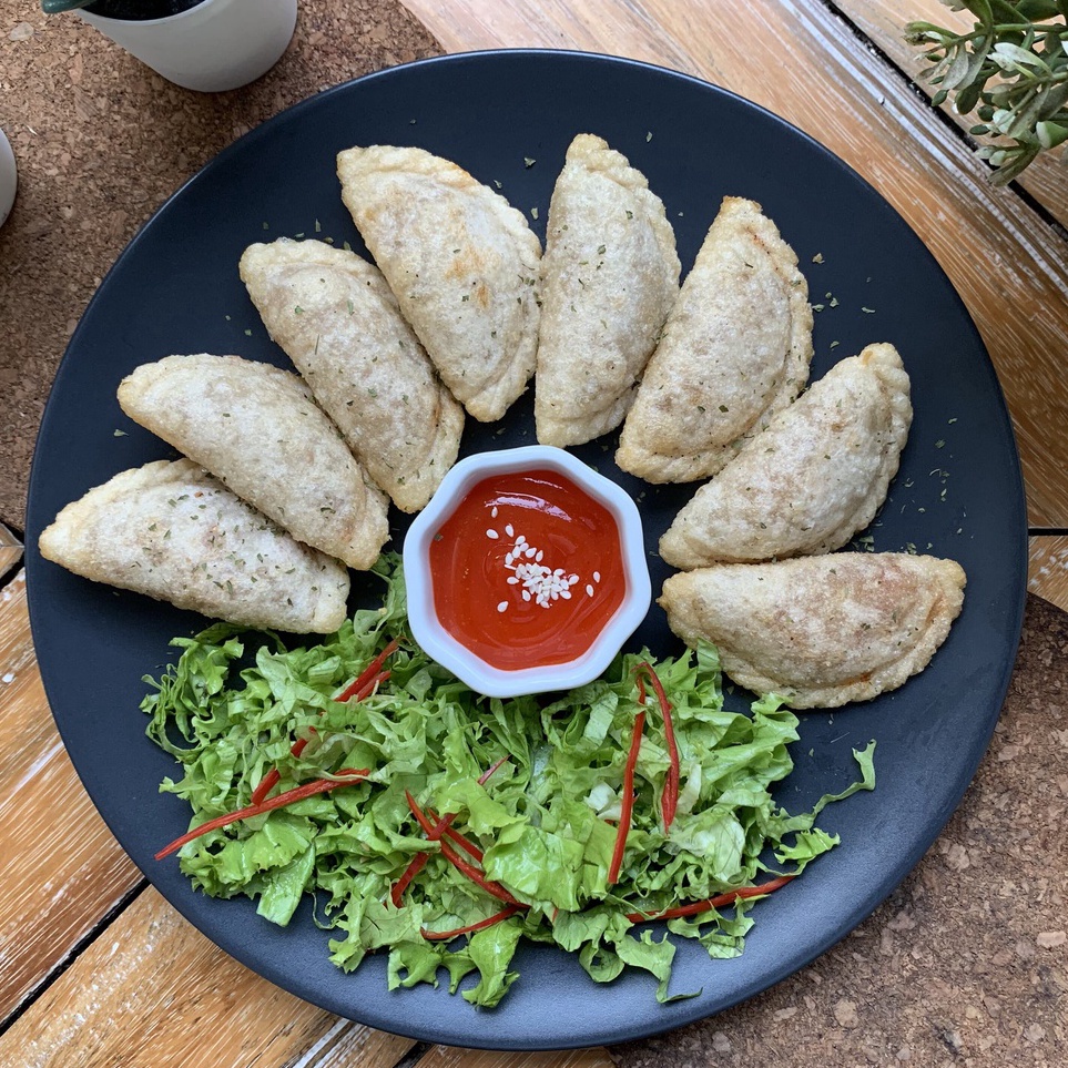 

CTKM0205 DiSkon !! [ISI 10 PCS] CIRENG MERCON ISIAN AYAM KARI SUIR