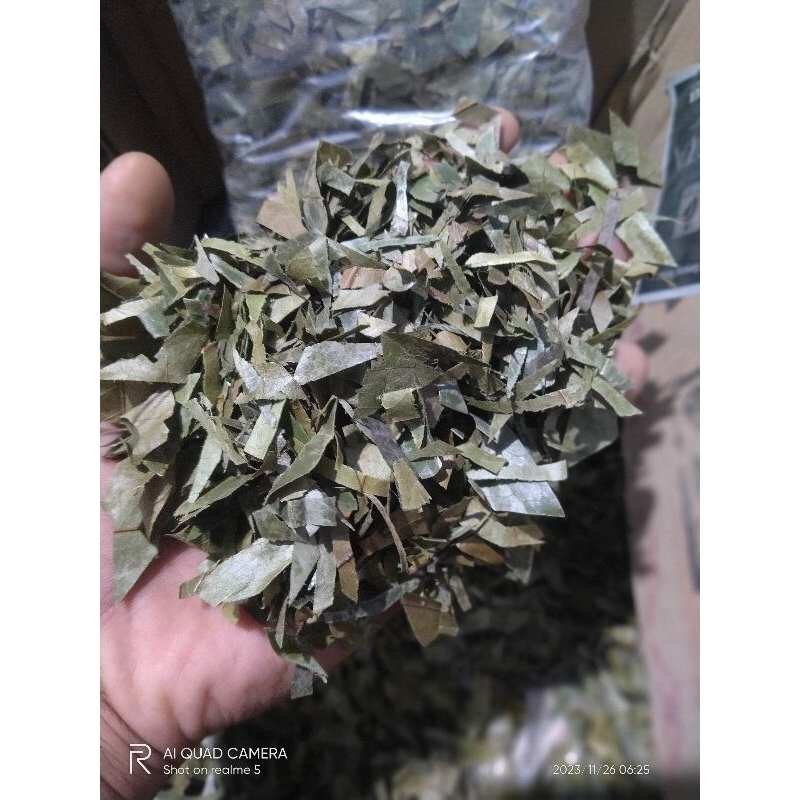 

Daun sirsak kering hijau rajang 125g kering suhu ruang