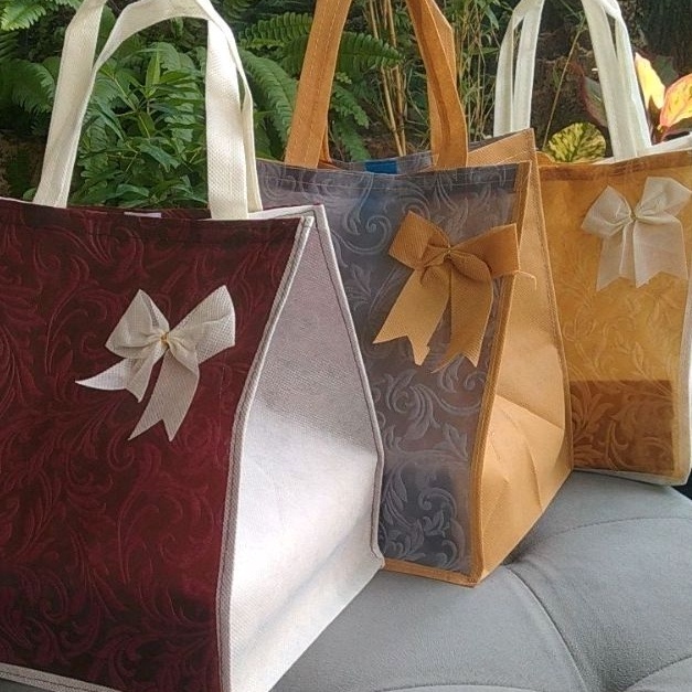 [FJM] tas hajatan embos premium 22x22 per lusin vbeem