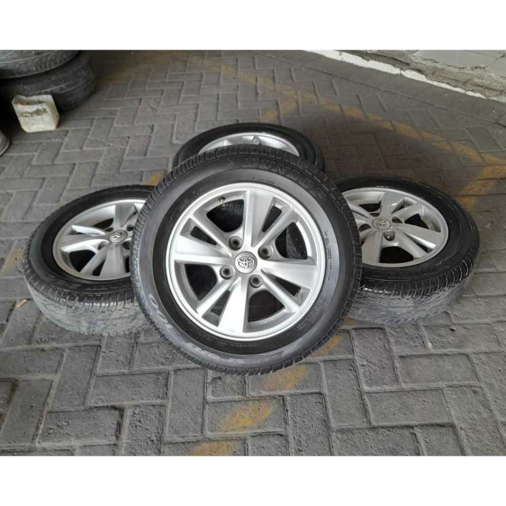 Velg ORI copotan AVANZA Veloz R15 Pcd 4x114,3 silver plus Ban