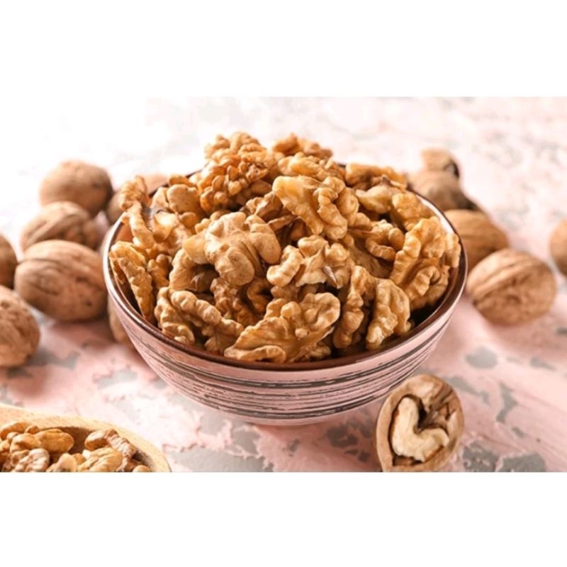 

Raw Walnut / kacang walnut mentah / walnut / kacang otak