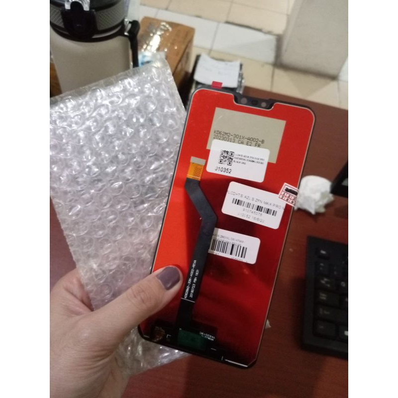LCD+TS ASUS ZB631KL ORI HITAM / X01BDA / ZENFONE MAX PRO M2