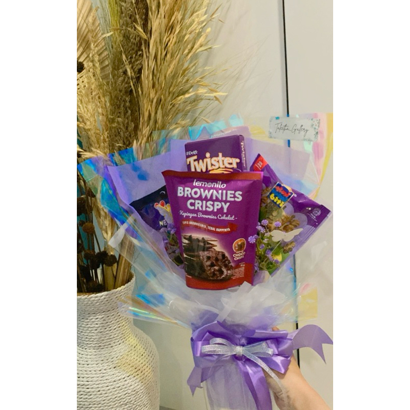 

Bouquet Makanan Ungu/Purple/Lilac