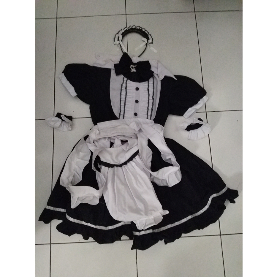 Cosplay Baju Arknight Amiya Maid Version