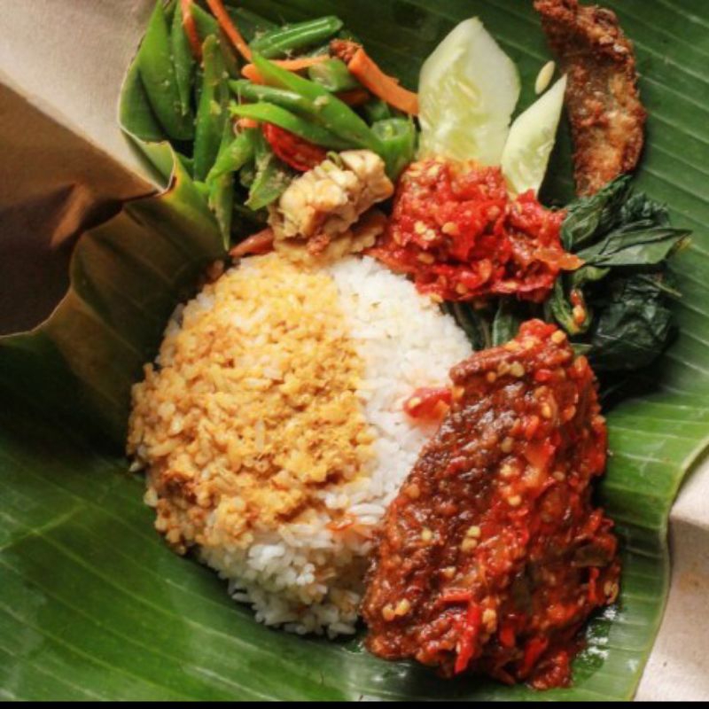 

nasi bungkus lezat