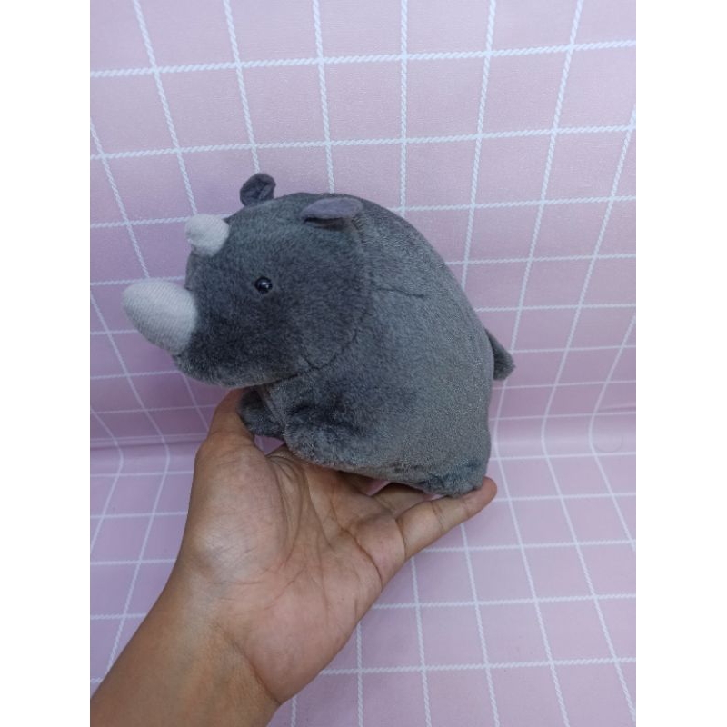 boneka badak lucu