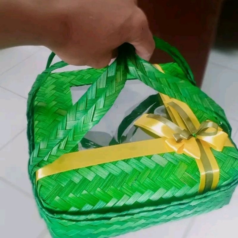 

Besek jinjing warna hias mika pita ukuran 20x20 22x22 25x25 20x30 cm