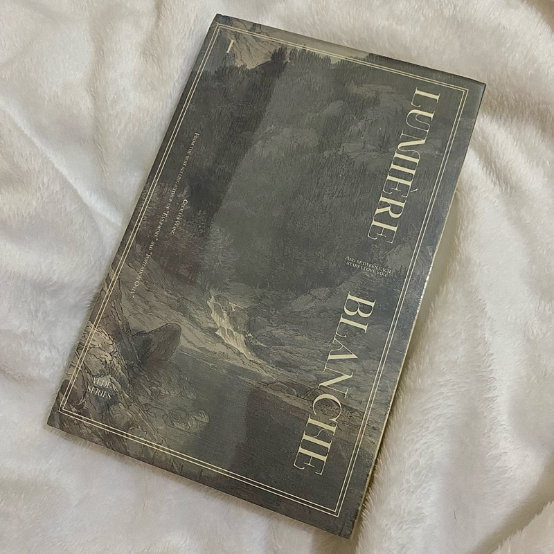 Lumiere Blanche by Cecillia Wang (New Cover) [BOOKED]