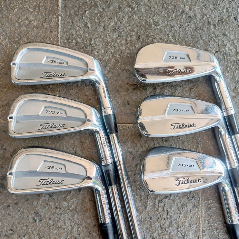 Stick golf iron set titleist 735cm