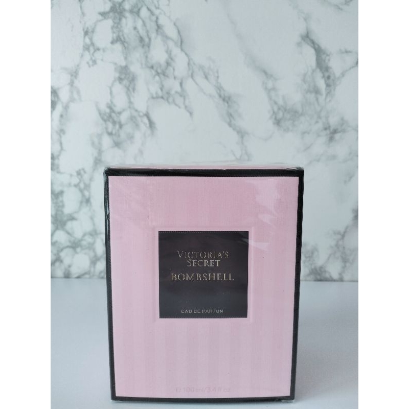 Victoria's secret bombshell