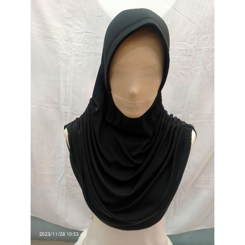 bergo instan kerut kanan kiri