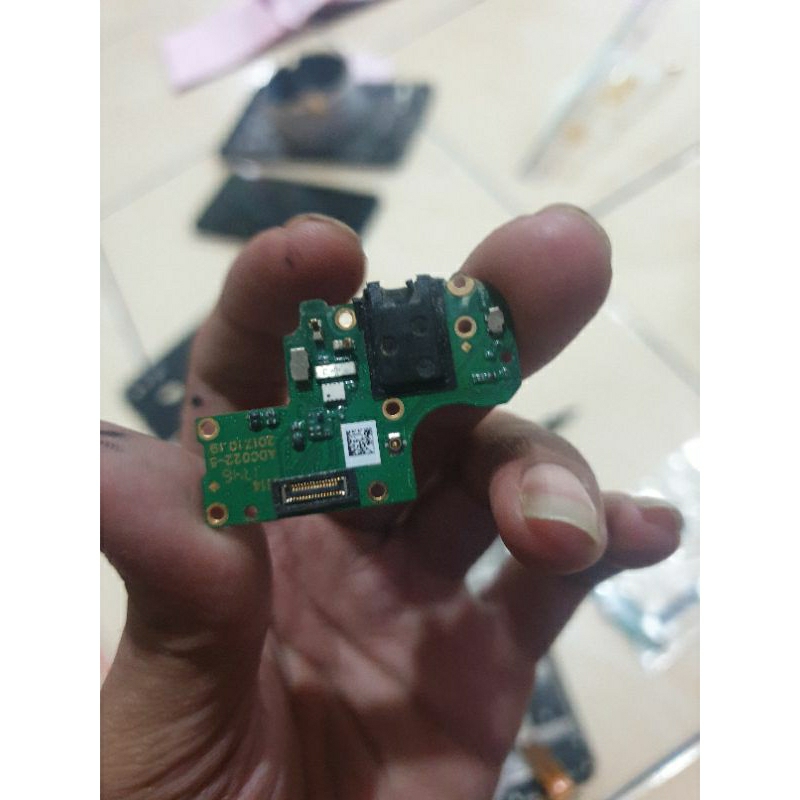 pcb oppo f5 konektor