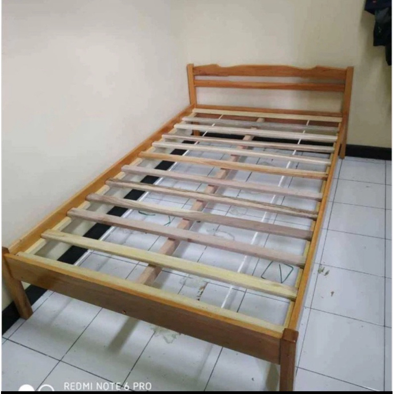 ranjang kayu 120x200