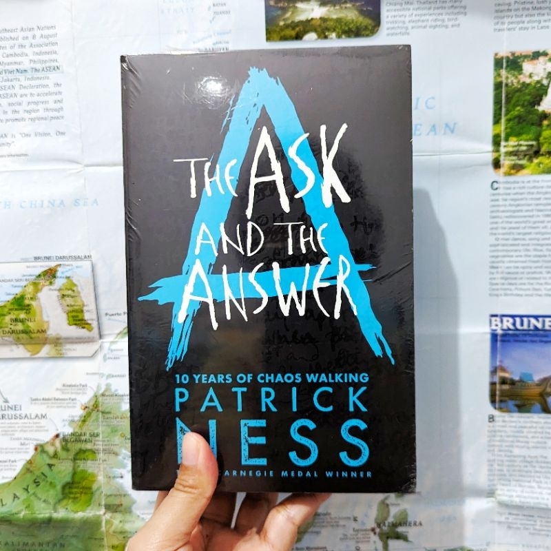 The Ask and The Answer by Patrick Ness (Chaos Walking #2)