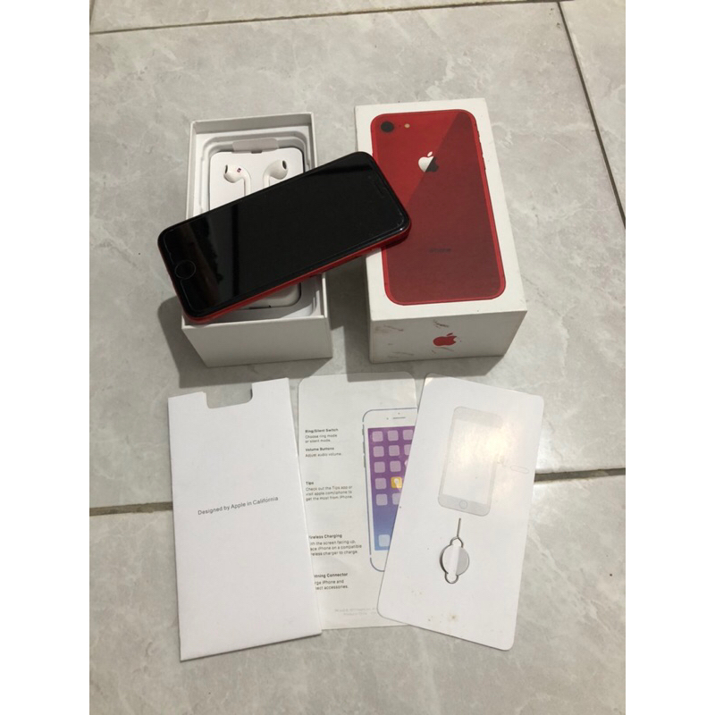 Apple iPhone8赤 箱 充電器付き Apple iPhone8 64GB（PRODUCT）RED （The Product (Red) iPhone