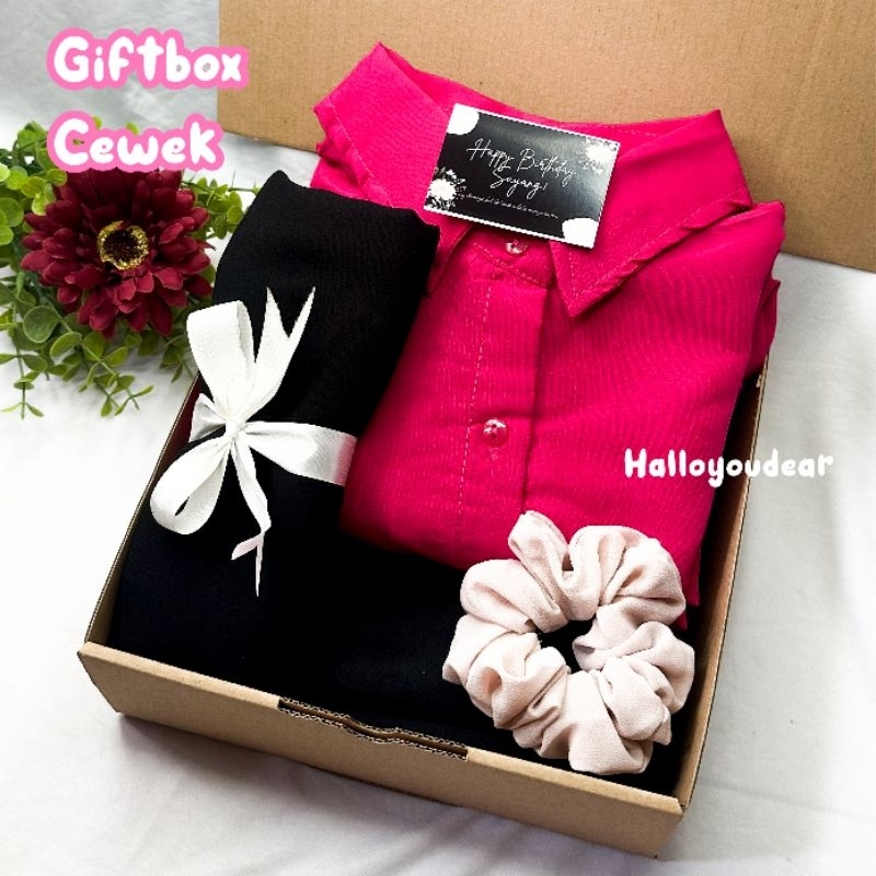 

Giftbox / hampers / kado cewek kado ulang tahun kado anniversary