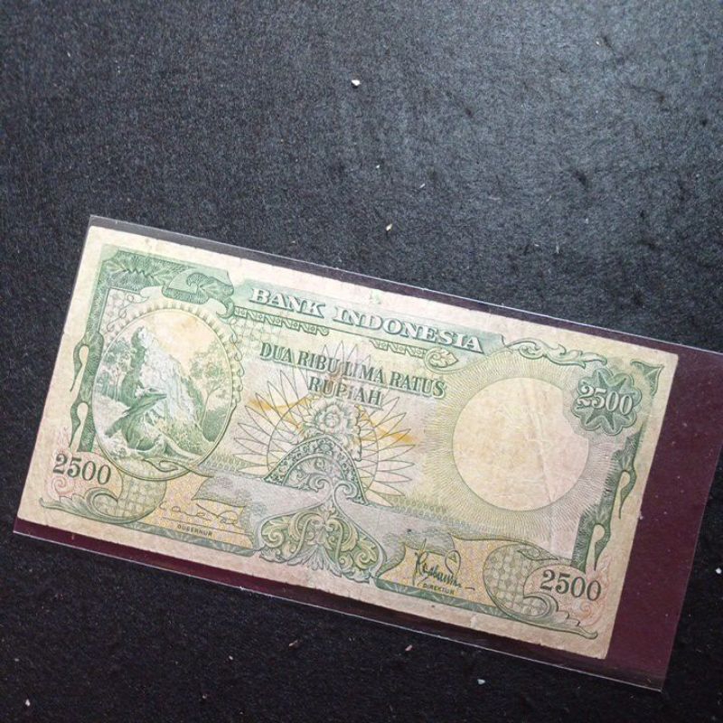 2500 komodo seri hewan tahun 1957 asli