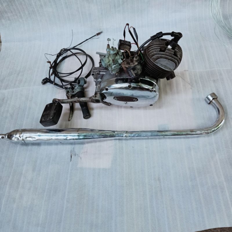 mesin motor tua DKW Hummel