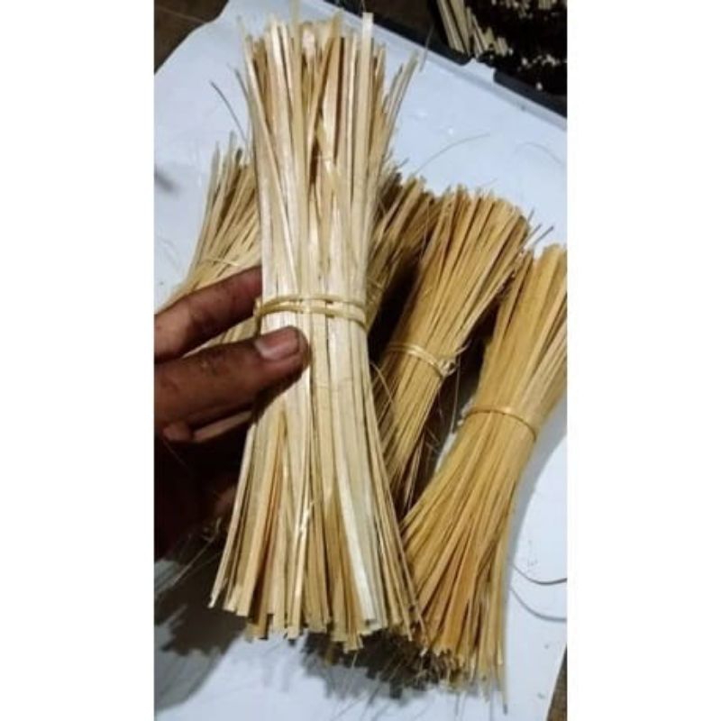 

Tali bambu untuk ikat bacang / kangkung / ikat bawang 100 pcs panjang 30 cm