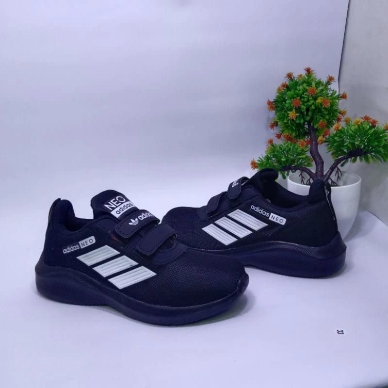 sepatu sekolah adidas anak-anak cewe dan cowok, sepatu sekolah anak SD