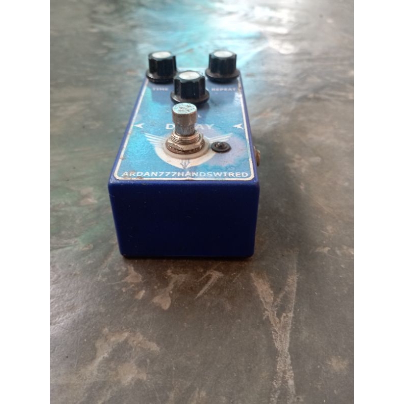 efek gitar custom delay