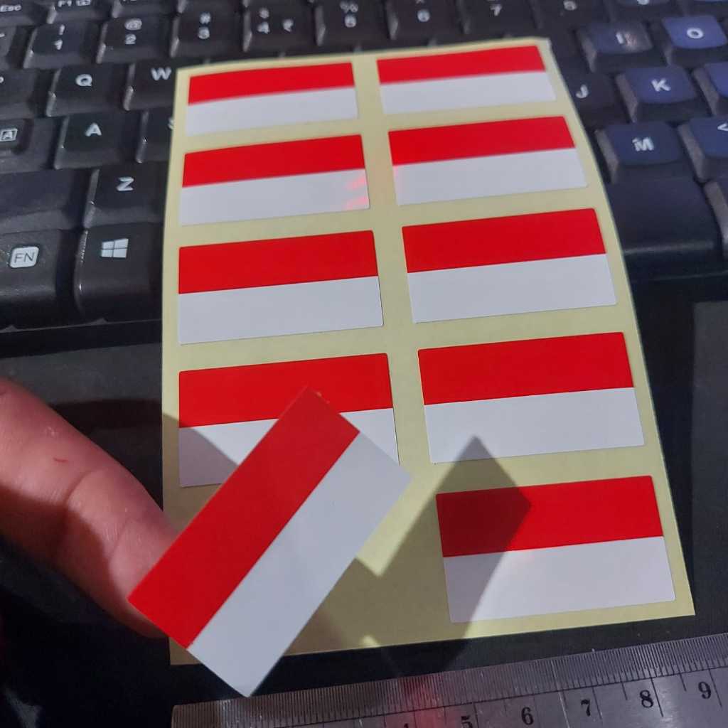 

Sticker Printing Chromo Indonesia Kecil 4cm isi 10pcs Stiker Pipi Merah Putih