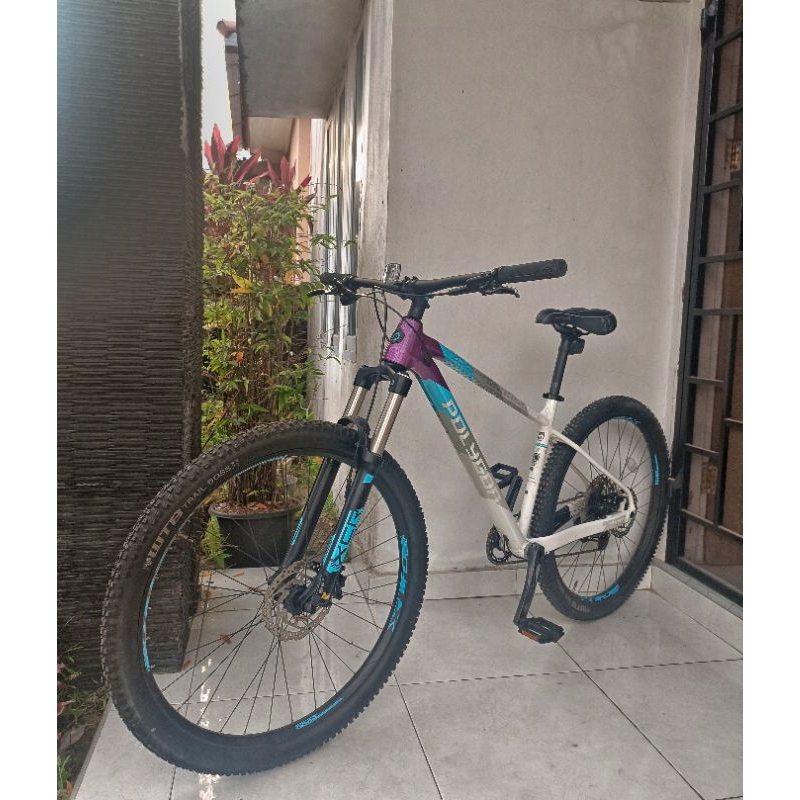 Sepeda Polygon Xtrada 7 2022 Fork Shock Air SrLor32 120mm, 12sDeoreSet51T Fuloriginal Kndisi99% Mulu