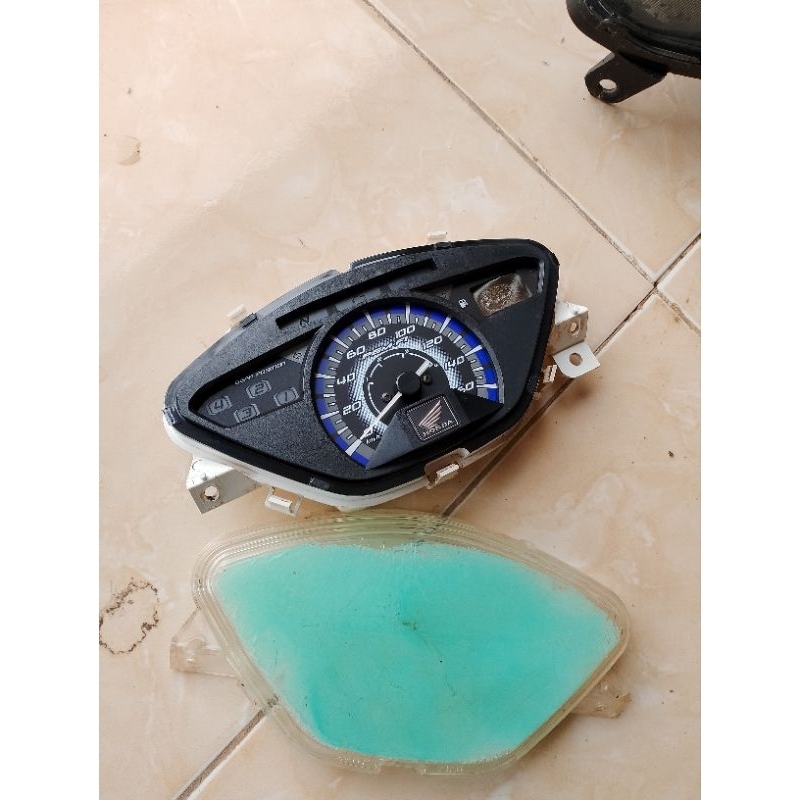 Speedometer Honda Supra x 125 karbu original bekas
