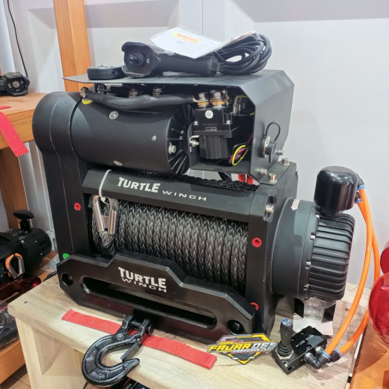 WINCH DOUBLE MOTOR WINCH TURTLE 12.000 LBS 12 V TALI PLASMA SYNETICK ROPE
