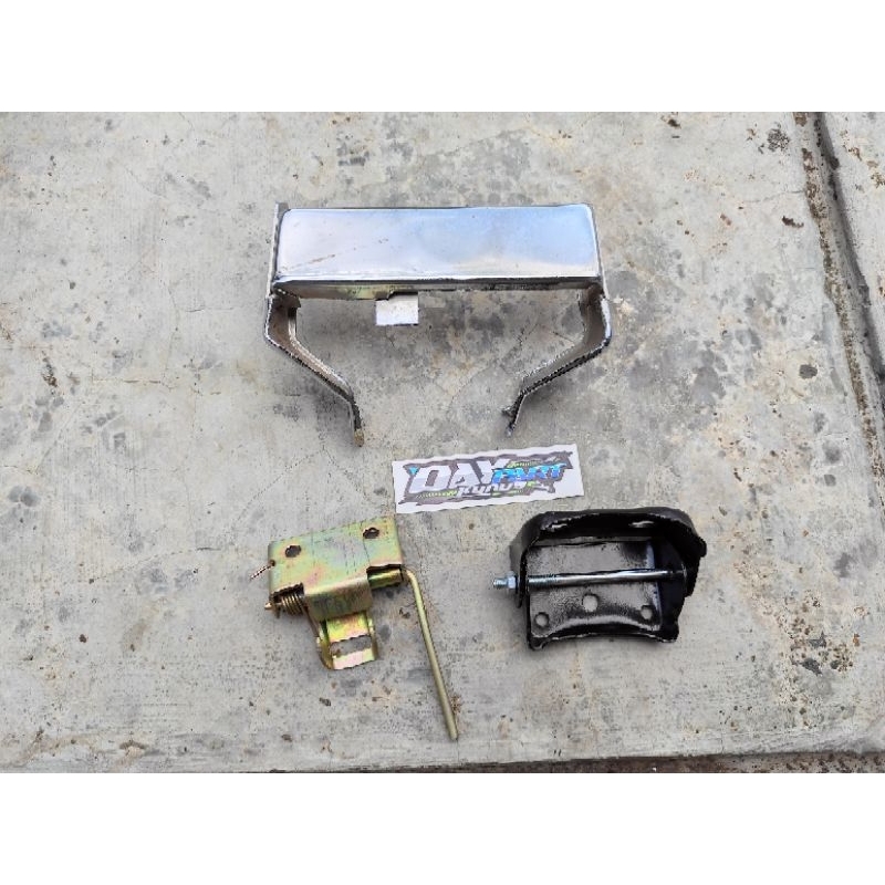 DUDUKAN JOK C70 SET ENGSEL PENGGERAK JOK JOG DAN KUNCI JOK HONDA C 70 BAHAN TEBAL DETAIL ORI ORIGINA