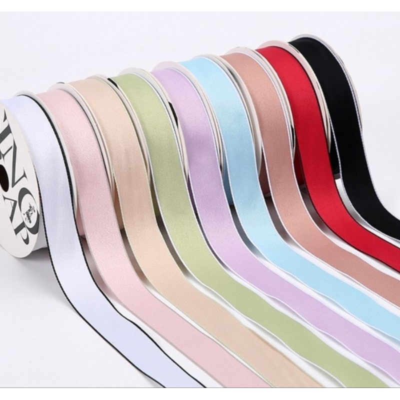 

Pita Korea 151 Pita two sides dgn list dipinggir sz 2,5 cm per 1 yard (90 cm)