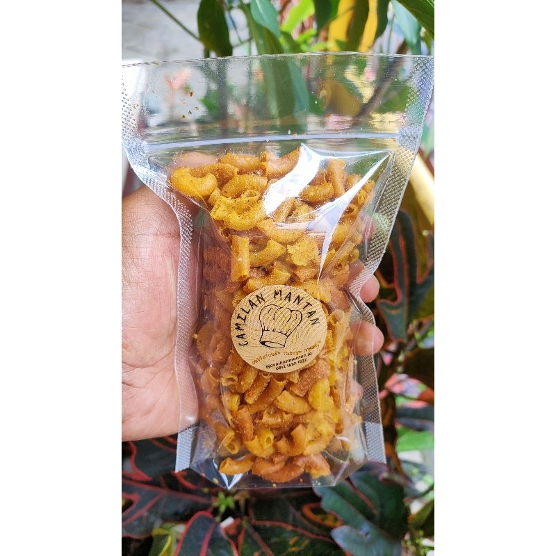 

Makaroni Pedas (by : camilanmantan.id)