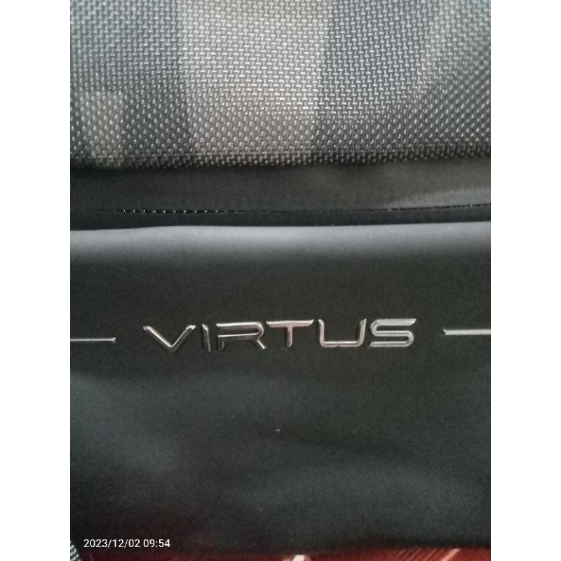 tas selempang virtus