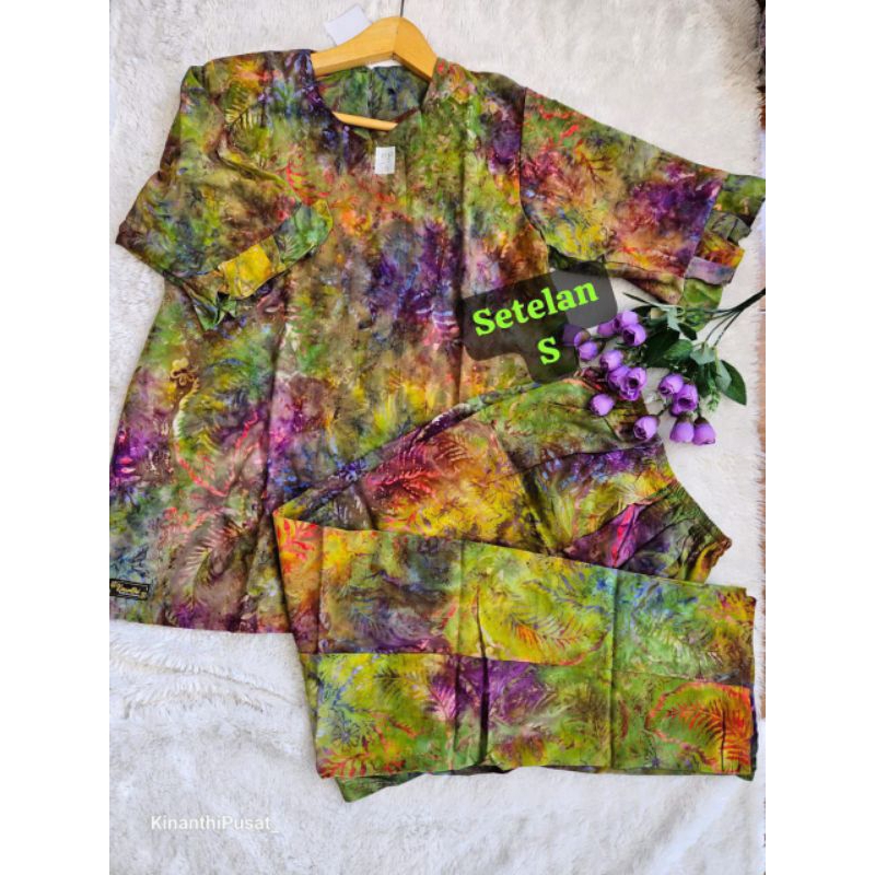 One set/ Kinanthi/ Batik/ Batik Kinanthi/ Setelan