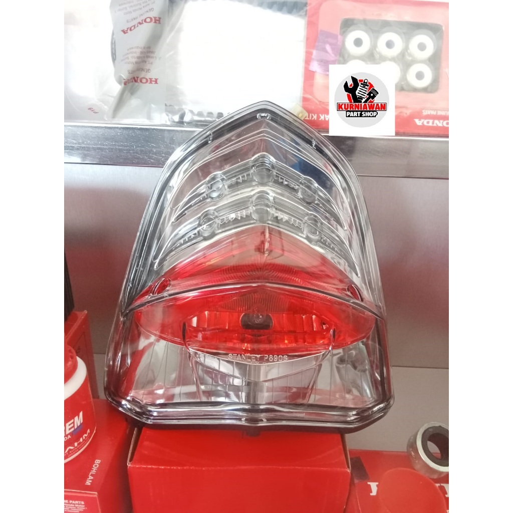 LAMPU BELAKANG TIGER 33701KCJ651