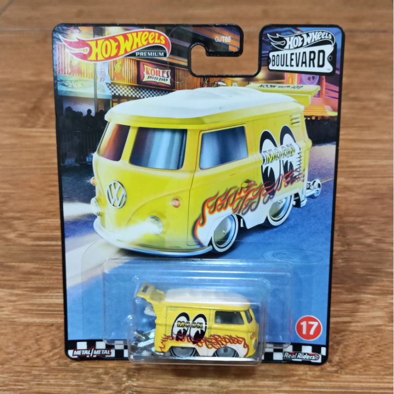 Diecast Hot Wheels Boulevard VW Volkswagen Kool Kombi Mooneyes Moon Eyes Combi