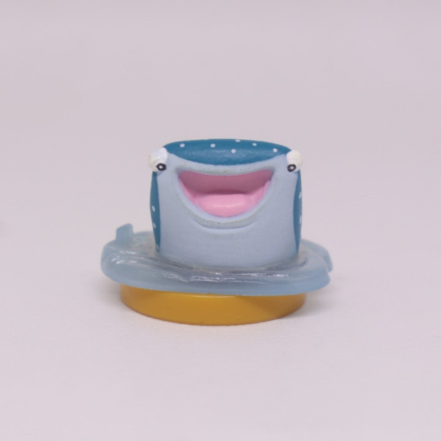 figure disney finding nemo paus destiny whale shark