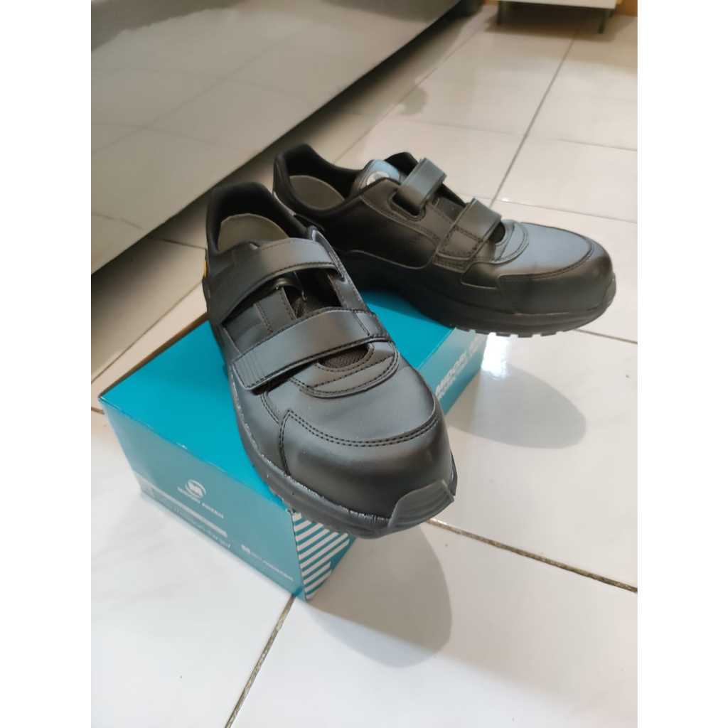 Sepatu Safety Midori Anzen SL-615S Protective Sneakers