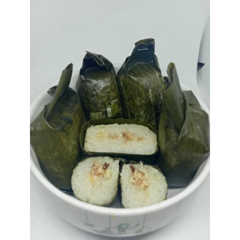 

HOME MADE LEMPER AYAM 600 GRAM ISI 10 PCS/PACK