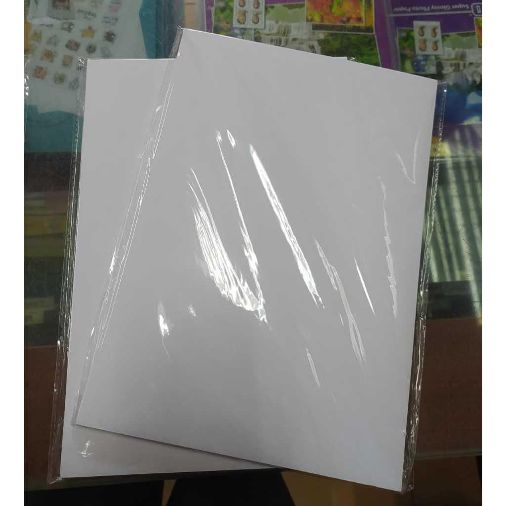

Photo paper Fujifilm luster A4 230gsm isi 20 sheets
