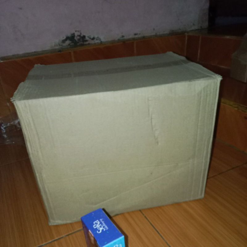 

jual box kado warna biru (sera) original 100%