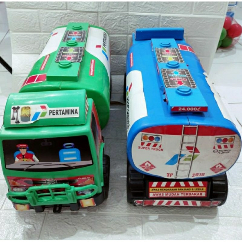Mainan Truk Tangki Pertamina Besar - Mainan Mobil Pengangkut Bensin Anak Jumbo