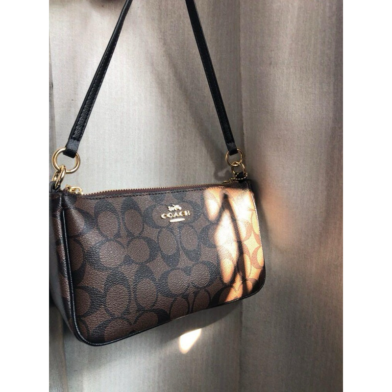 Coach Pouch Signature Top Handle
