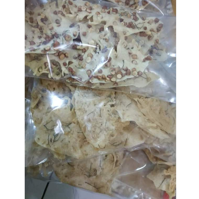 

keripik peyek rempeyek