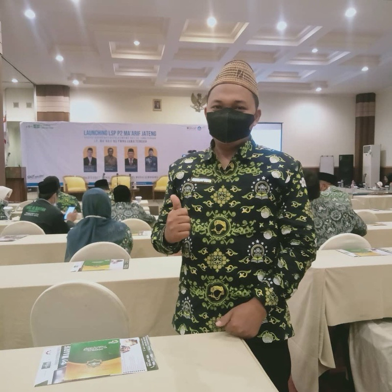 KAIN BATIK LP MA'ARIF NU WARNA HIJAU BAHAN BATIK SERAGAM JAWA TENGAH