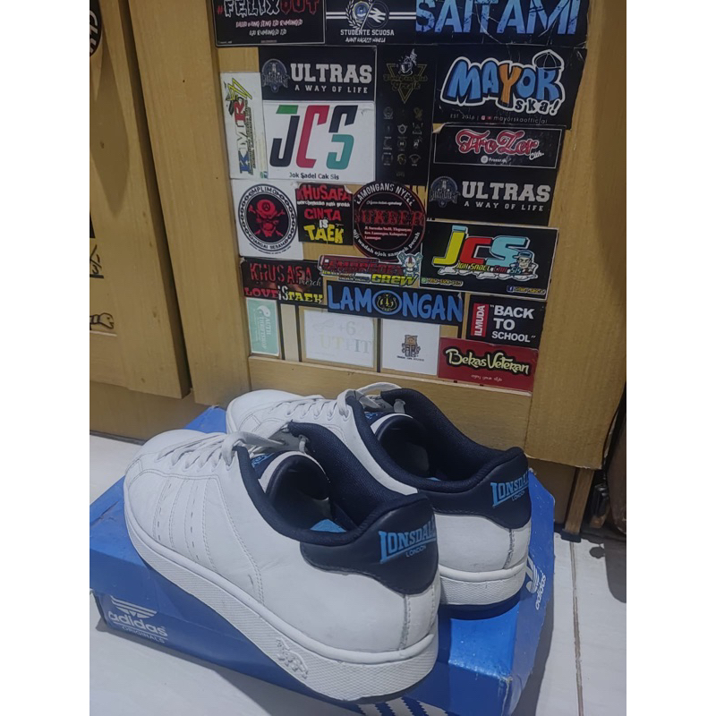 sepatu LONSDALE