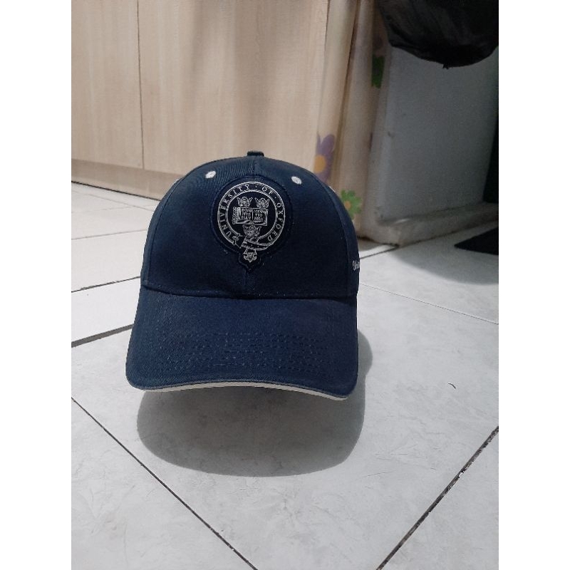topi Oxford university second