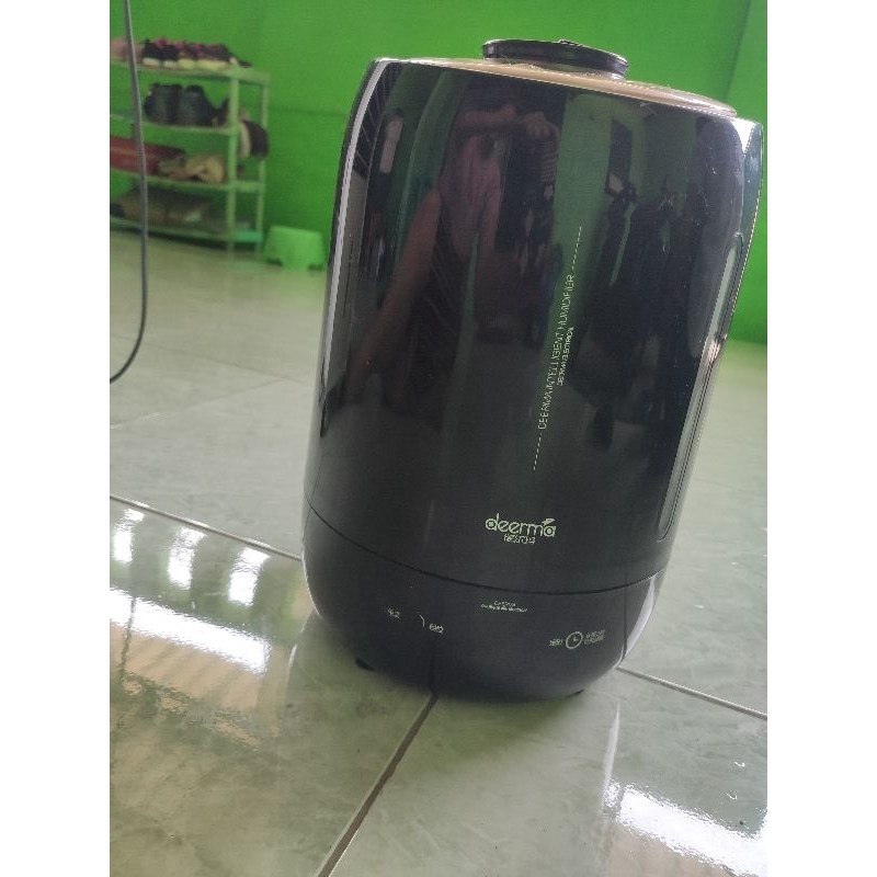 Preloved Deerma Humidifier