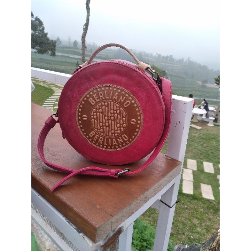 tas kulit selempang berliano dung dung