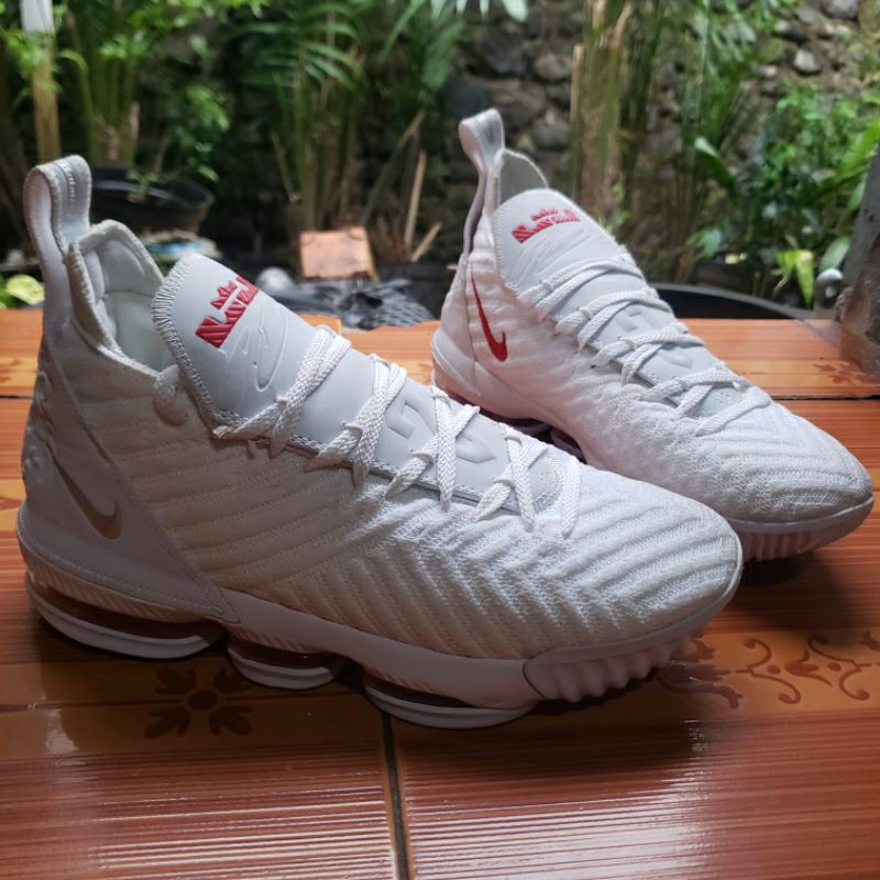 Lebron 16 (Gratis Ongkir)